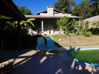 Casa com 4 Quartos à venda, 400m² no Hípica, Porto Alegre