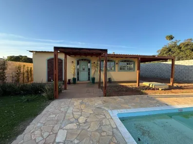 Fazenda/Sítio com 3 Quartos à venda, 139m² no Mato Seco, Itapetininga