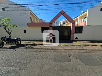 Casa de Condomínio com 2 Quartos para alugar, 58m² no Santa Mônica, Uberlândia