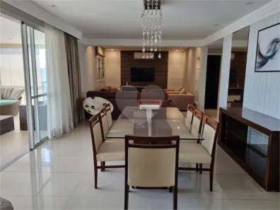 Apartamento com 3 Quartos para alugar, 237m² no Vila Mariana, São Paulo