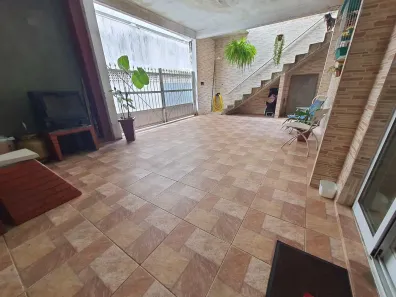 Casa com 4 Quartos à venda, 150m² no Tupi, Praia Grande
