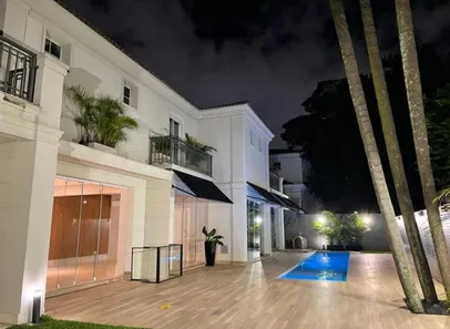 Casa de Condomínio com 4 Quartos à venda, 1044m² no Jardim Petrópolis, São Paulo