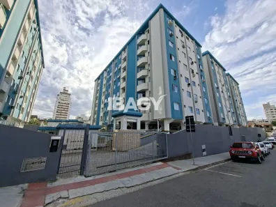 Apartamento com 2 Quartos para alugar, 60m² no Barreiros, São José