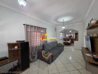 Casa com 4 Quartos à venda, 250m² no Catalão, Divinópolis