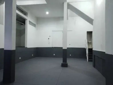 Galpão/Depósito/Armazém para alugar, 110m² no Nova Petrópolis, São Bernardo do Campo