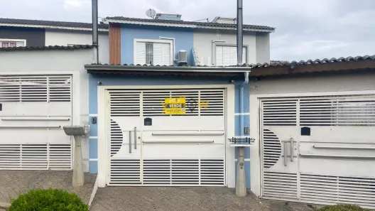 Casa com 2 Quartos à venda, 120m² no Jardim Coqueiro, Itaquaquecetuba
