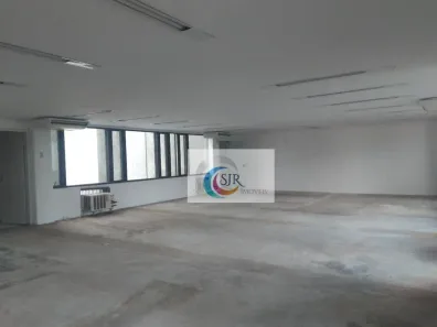 Sala Comercial para alugar, 127m² no Cidade Monções, São Paulo