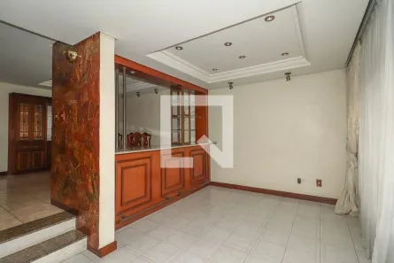 Casa com 3 Quartos à venda, 255m² no Jardim Lindóia, Porto Alegre