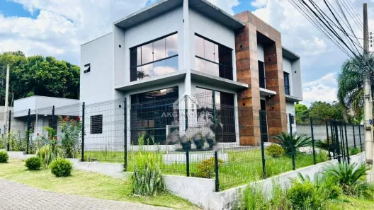 Prédio Comercial para alugar, 300m² no Mercês, Curitiba
