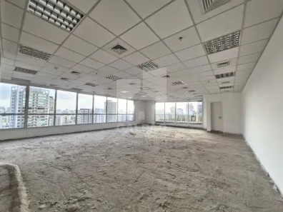 Sala Comercial para alugar, 368m² no Vila Uberabinha, São Paulo