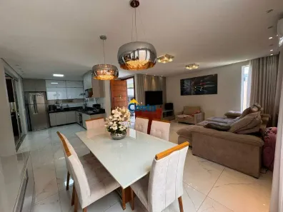 Casa com 4 Quartos à venda, 218m² no Espírito Santo, Betim