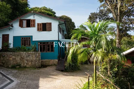 Casa de Condomínio com 3 Quartos para alugar, 200m² no Pântano do Sul, Florianópolis