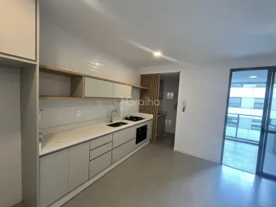 Apartamento com 2 Quartos à venda, 71m² no Cacupé, Florianópolis
