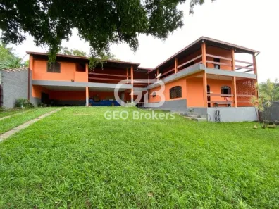 Fazenda/Sítio com 3 Quartos à venda, 194m² no Veraneio Ijal, Jacareí