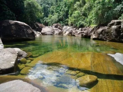 Fazenda/Sítio com 6 Quartos à venda, 8m² no , Ibitirama