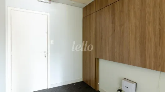 Sala Comercial para alugar, 21m² no Vila Nova Conceição, São Paulo