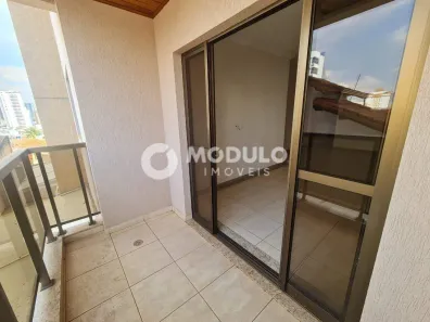 Apartamento com 3 Quartos à venda, 117m² no Osvaldo Rezende, Uberlândia