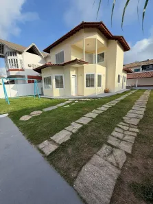 Casa com 3 Quartos para venda ou aluguel, 262m² no Mirante da Lagoa, Macaé
