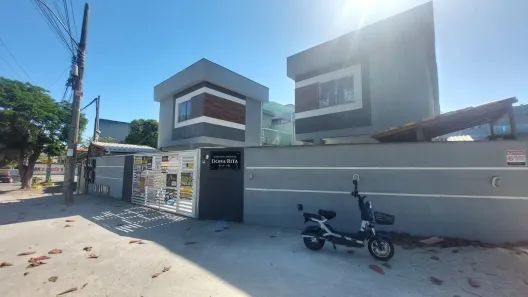 Casa com 2 Quartos à venda, 75m² no Residencial Praia Âncora, Rio das Ostras