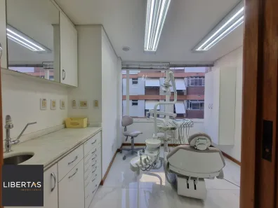 Sala Comercial à venda, 42m² no Menino Deus, Porto Alegre
