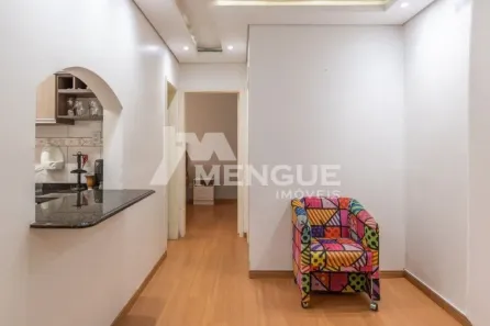 Apartamento com 2 Quartos à venda, 51m² no São Sebastião, Porto Alegre