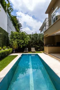Casa de Condomínio com 5 Quartos para alugar, 340m² no Alphaville, Santana de Parnaíba