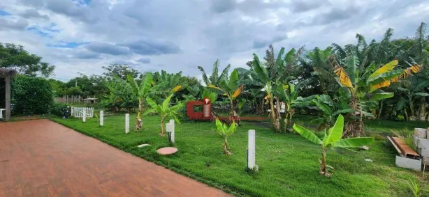 Fazenda/Sítio com 4 Quartos à venda, 197m² no , Brodowski