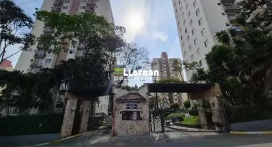 Apartamento com 2 Quartos para alugar, 55m² no Jardim Umarizal, São Paulo