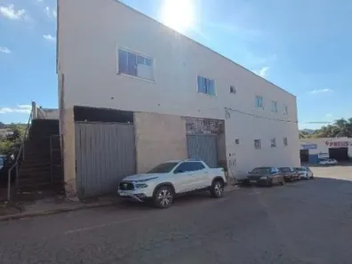 Sala Comercial com 1 Quarto à venda, 916m² no Centro, Elói Mendes