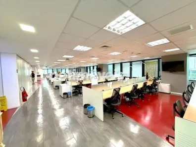 Prédio Comercial para alugar, 4092m² no Vila Olímpia, São Paulo