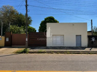 Casa com 2 Quartos à venda, 200m² no Jardim Celeste, Sinop
