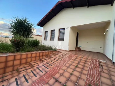 Casa com 4 Quartos para alugar, 190m² no Loteamento Parque Itacolomy, Mogi Guaçu