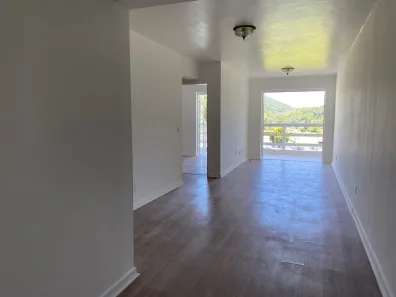 Apartamento com 2 Quartos para alugar, 90m² no Quitandinha, Petrópolis