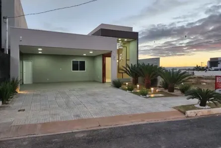 Casa de Condomínio com 4 Quartos à venda, 190m² no Residencial Villa Segura, Montes Claros