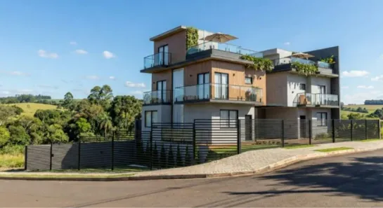 Sobrado com 3 Quartos à venda, 192m² no Campo Comprido, Curitiba