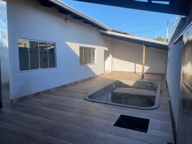 Casa com 4 Quartos à venda, 190m² no Parque Anhanguera, Goiânia