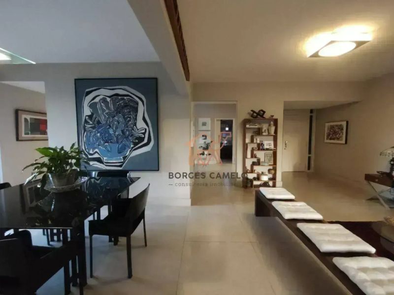 Apartamento com 4 quartos — Santo Antônio, Belo Horizonte