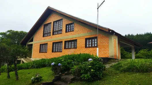 Fazenda/Sítio com 4 Quartos à venda, 330m² no Ribeirão das Onças, Colombo