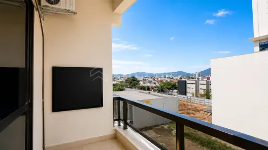 Apartamento com 2 Quartos para alugar, 85m² no Centro, Balneário Camboriú