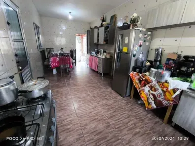 Fazenda/Sítio com 5 Quartos à venda, 300m² no , Sarapuí
