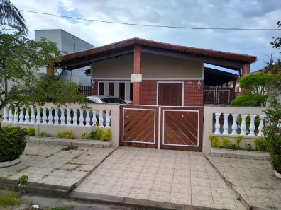 Casa com 5 Quartos à venda, 300m² no Chácara Glória, Itanhaém