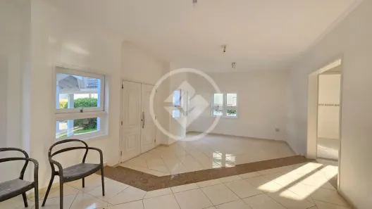 Casa de Condomínio com 3 Quartos à venda, 250m² no Pinheirinho, Vinhedo