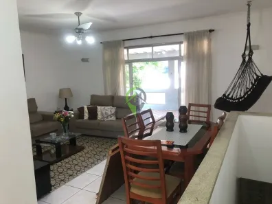 Sobrado com 3 Quartos à venda, 153m² no Embaré, Santos