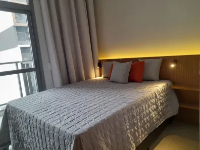 Apartamento com 1 Quarto para alugar, 25m² no Jardim das Acácias, São Paulo