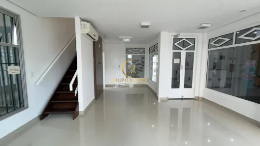 Sala Comercial à venda, 83m² no Vila Guaianazes, São José dos Campos