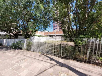 Lote/Terreno para alugar, 400m² no Passo da Areia, Porto Alegre