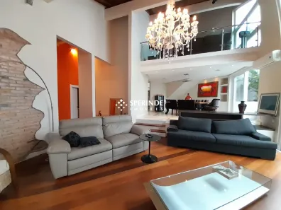 Casa com 4 Quartos para alugar, 560m² no Chácara das Pedras, Porto Alegre
