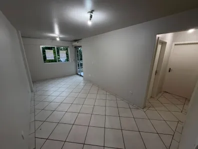 Apartamento com 2 Quartos para alugar, 80m² no Trindade, Florianópolis