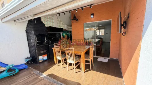 Casa de Condomínio com 3 Quartos à venda, 186m² no Bairro da Vossoroca, Sorocaba