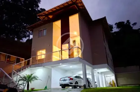 Casa de Condomínio com 3 Quartos à venda, 206m² no Bom Retiro, Teresópolis